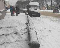 В Смоленске произошло ДТП с маршруткой. Пострадали семь человек