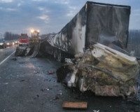 В Смоленской области в ДТП с фурой погиб водитель внедорожника