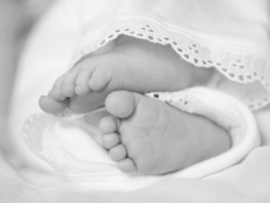 Полиция: найденный в Лесопитомнике мертвый младенец родился недошенным