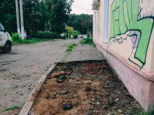 Губернатор Смоленской области потребовал ликвидировать недочеты на отремонтированной улице