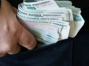 Заместитель директора фирмы прикарманил 3 миллиона рублей