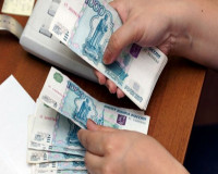 Приставы лишили безработного алиментщика страховки за разбитое авто