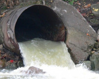 Суд обязал смоленскую мэрию взять на баланс бесхозную ливневку