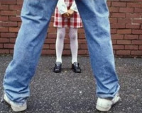 За изнасилование несовершеннолетней педофил отправится на скамью подсудимых