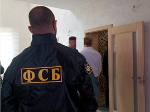 Сотрудники УФСБ рассказали подробности обнаружения на смоленском кладбище схрона со взрывчаткой и оружием