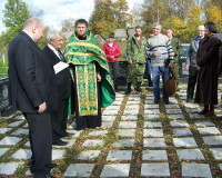 В Глинковском районе освятили мемориальный комплекс