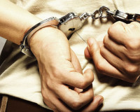 Преступника, объявленного в федеральный розыск, задержали смоленские полицейские