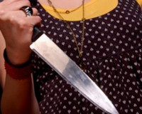 Жительница Смоленска пырнула гражданского мужа ножом