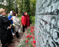 В Сквере Памяти Героев увековечили еще 1900 советских воинов