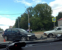 Возле областной больницы в Смоленске сбили мотоциклиста
