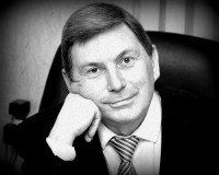 В Смоленске скончался известный журналист Сергей Новиков