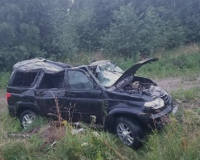 Под Смоленском водителя УАЗ госпитализировали в резульатте жесткого ДТП