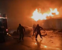 На Медгородке горели автомобили. Массовый пожар попал на видео