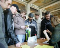 На ярмарке вакансий в Смоленске впервые предложили рабочие места пенсионерам