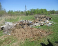 Сельскохозяйственные земли завалили мусором