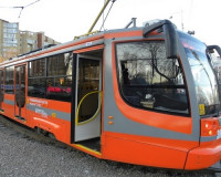 В Смоленске на трамвай упал провод