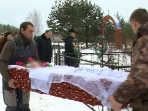 Смолянин, изнасиловавший и убивший 7-летнюю дочь, не признает вину (видео)