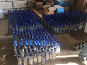 В Смоленске осудили продавца контрафактного алкоголя