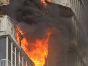 Женщина пострадала при пожаре в собственной квартире под Смоленском