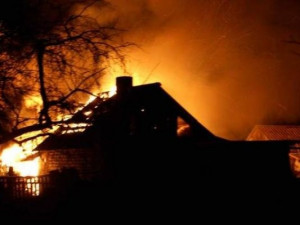 За сутки на Смоленщине сгорели три дома
