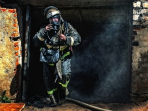 Ярцевчан переполошил пожар в подвале дома