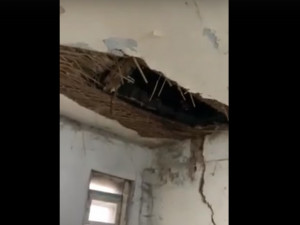 В Смоленской области обрушился потолок в общежитии