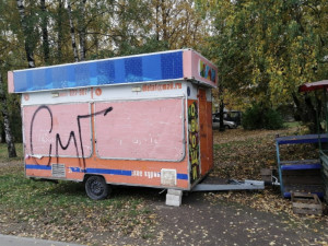 Жители Смоленска жалуются на самоуправство ларёчников