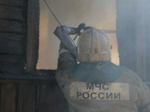 Неисправный электроприбор стал причиной пожара на даче под Рославлем