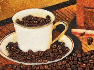 Смолянка рисует картины из кофе и круп