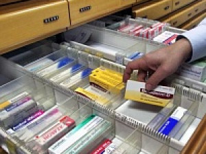 Смоленская прокуратура нашла завышения цен на лекарства в аптеках