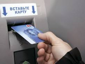 В Смоленске задержан мошенник, снимавший деньги с чужих банковских карт