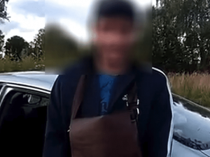 Видео: Житель смоленского райцентра задержан по подозрению в сбыте наркотиков