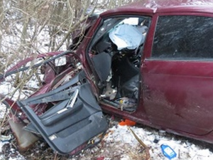 В Смоленской области 36-летний мужчина погиб после столкновения с автопоездом