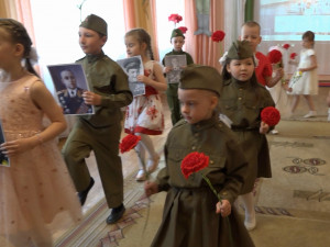 В Смоленске воспитанники детсада приняли участие в акции «Свеча памяти»