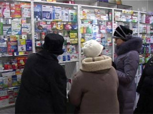 Жители Пржевальского смогут получать льготные лекарства по месту жительства