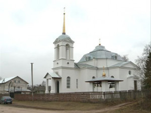 В селе Кузьмичи на Смоленщине прихожане восстанавливают храм монастырской общины